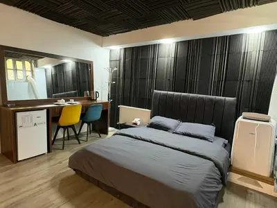 سوئیت فلت برکه پیامبر اشرفی اصفهانی