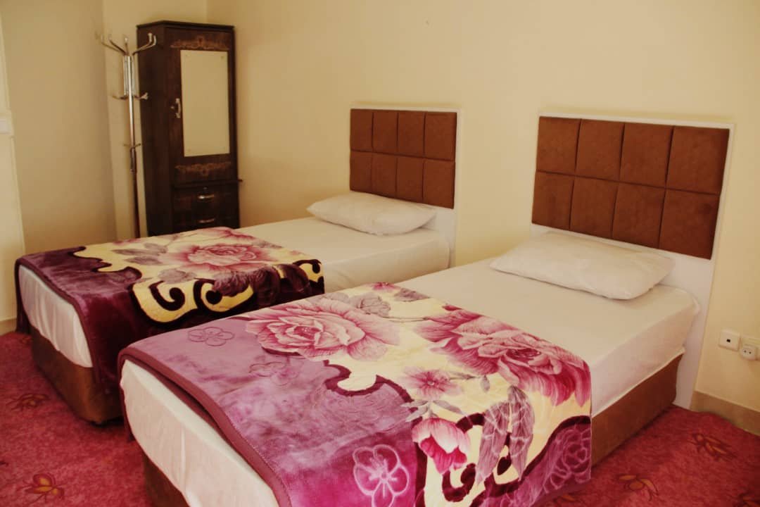 مجتمع اقامتگاهی صائب - واحد ۱۰۴