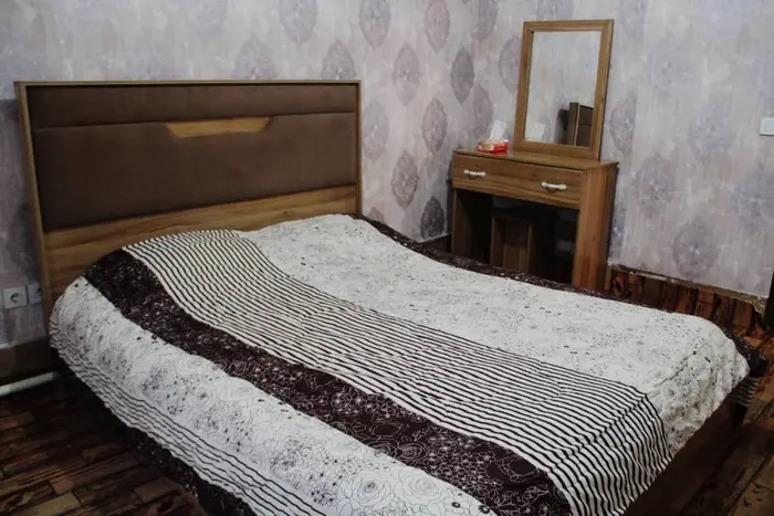 یک خوابه هنر واحد ۴۰۲