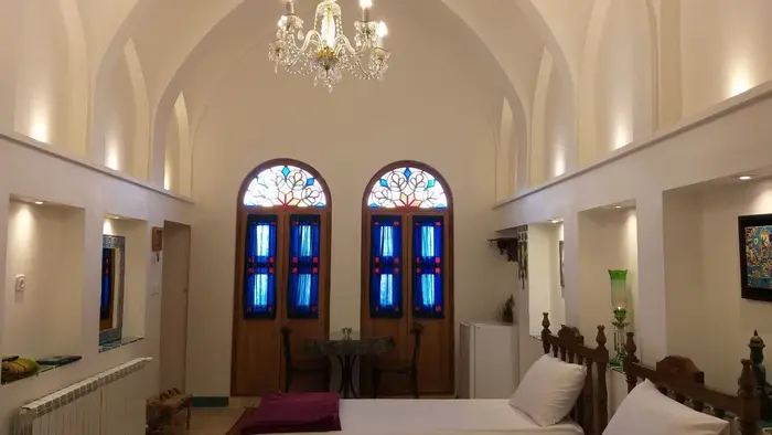 اقامتگاه سنتی دلنواز کاشان - واحد 3 ماه سلطان