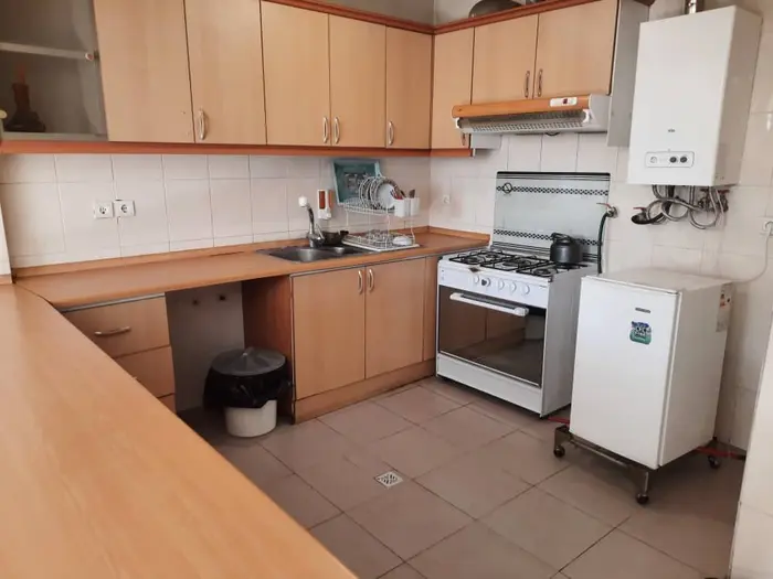 آپارتمان دوخوابه ارکان واحد 3 - سی و سه پل