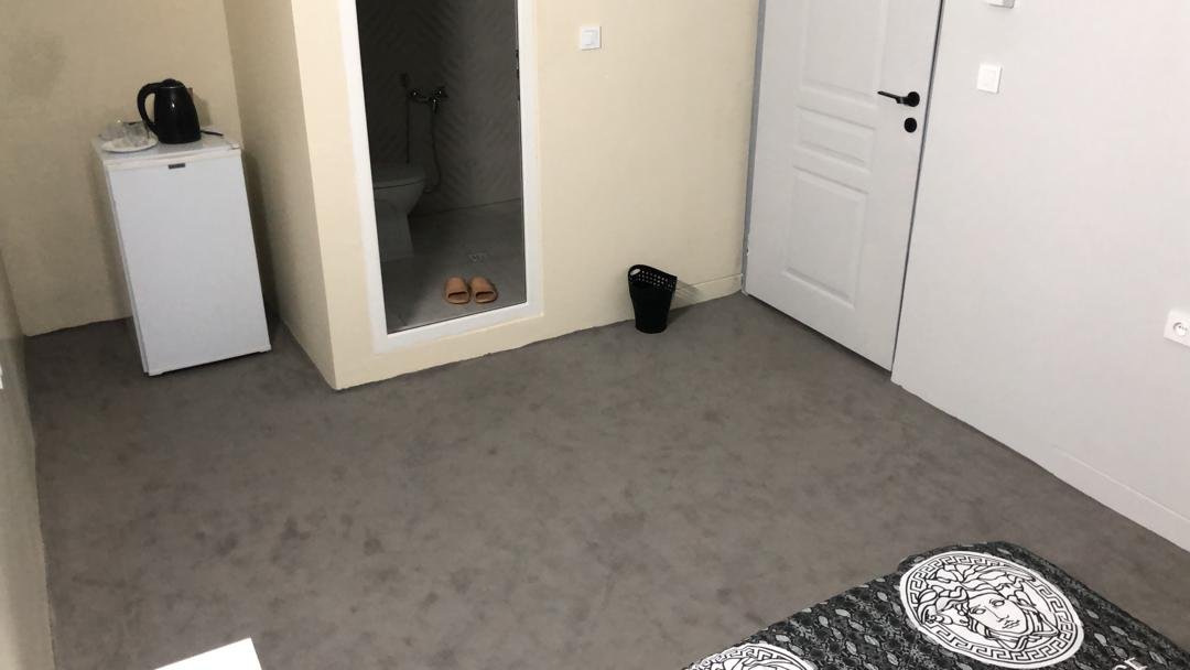 فلت روانمهر انقلاب 6