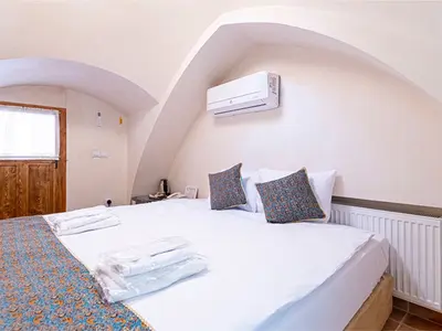 اقامتگاه سنتی سرای قجر - واحد 117