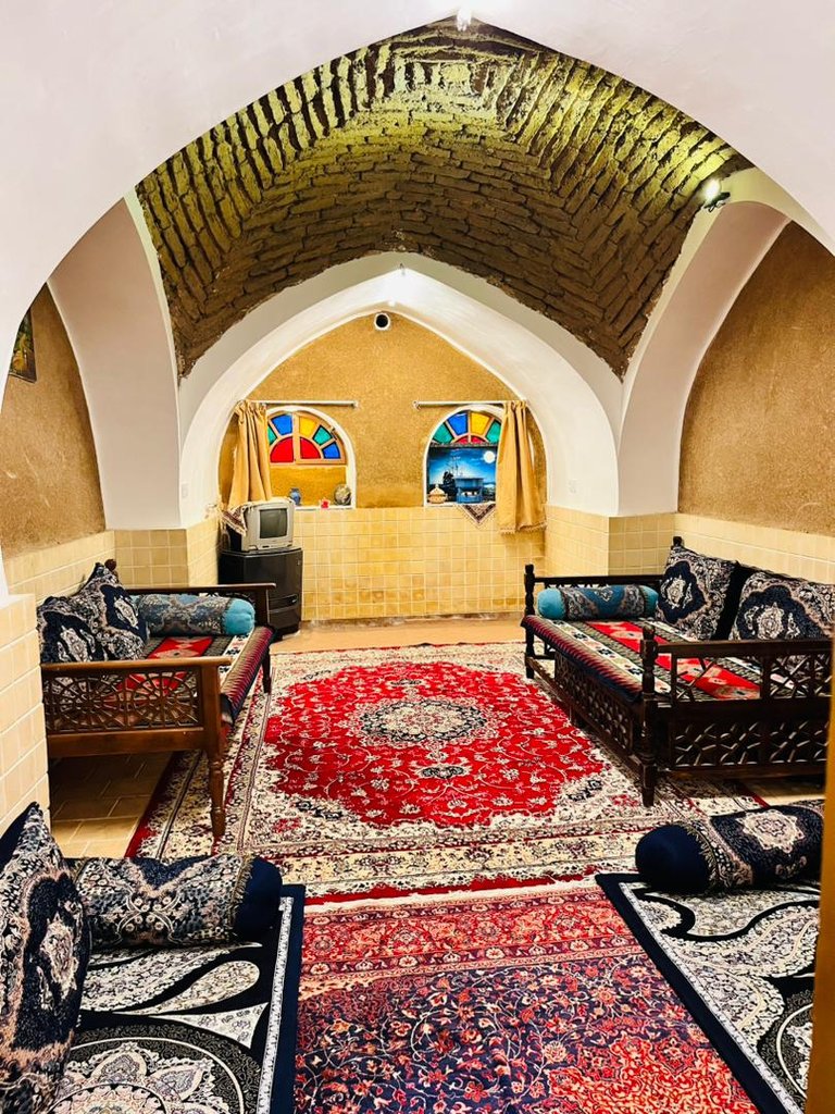 بوم گردی ماه سلطان دشتی - واحد 2