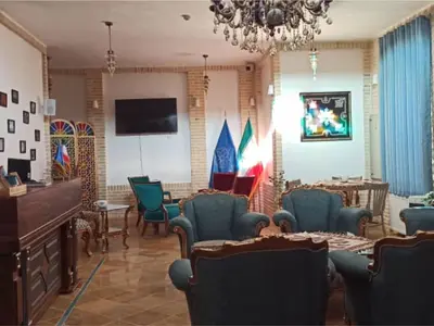 اقامتگاه سنتی افصح الدوله  خانه قجری - واحد ایرج