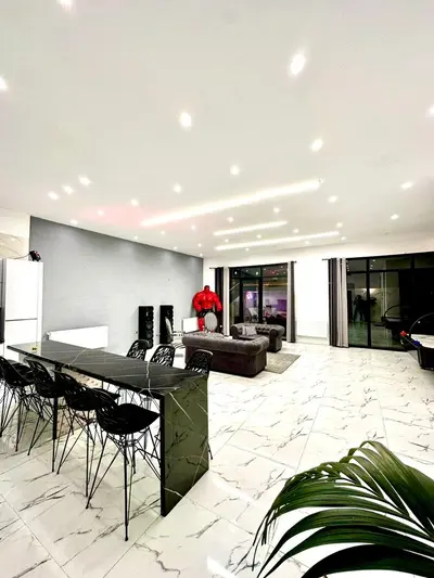 ویلا دوخوابه استخردار آبگرم ستاره 1