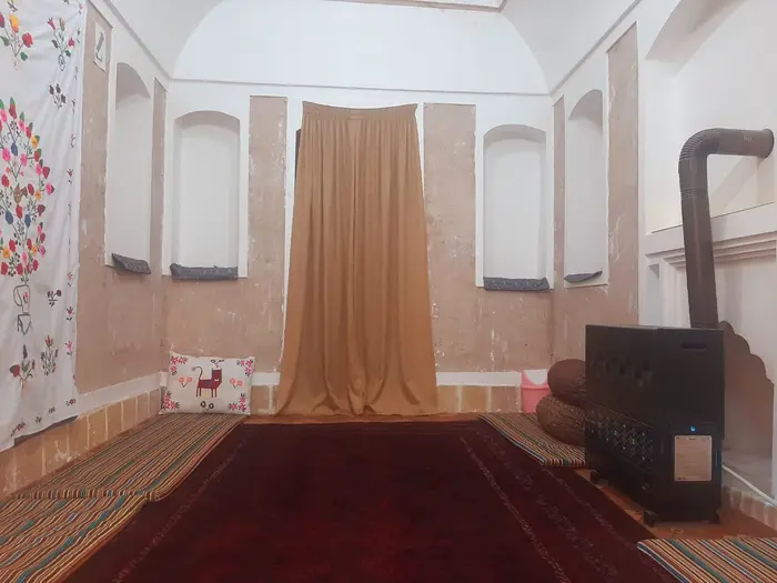 بوم گردی خانه عرفانی - واحد 1