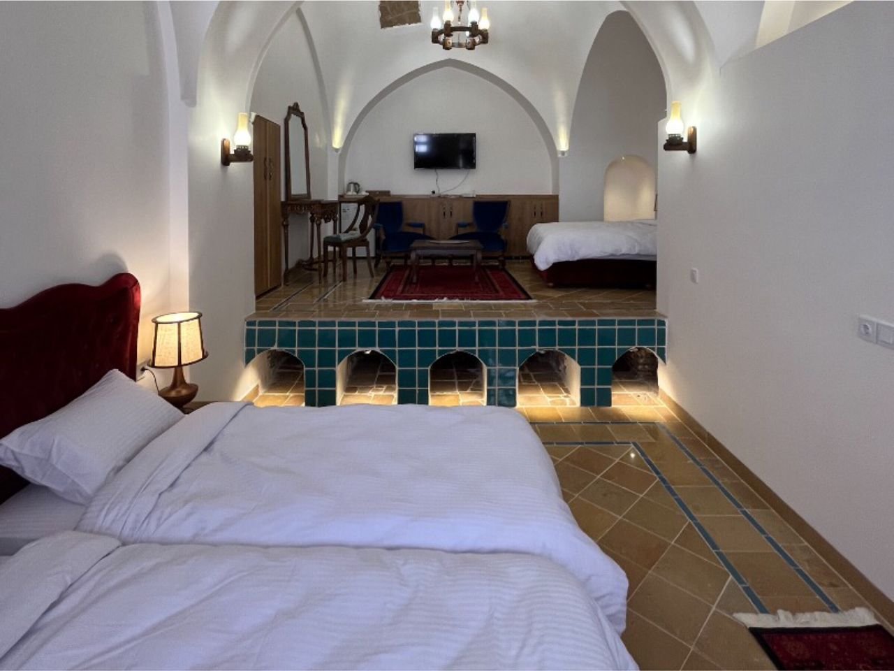 افصح الدوله خانه قجری - واحد دو گنبد