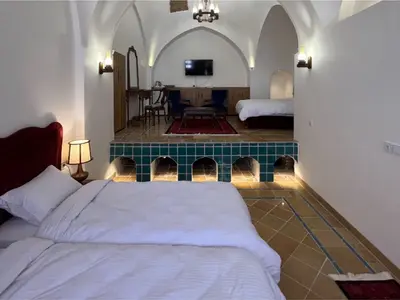 اقامتگاه سنتی افصح الدوله خانه قجری - واحد دو گنبد