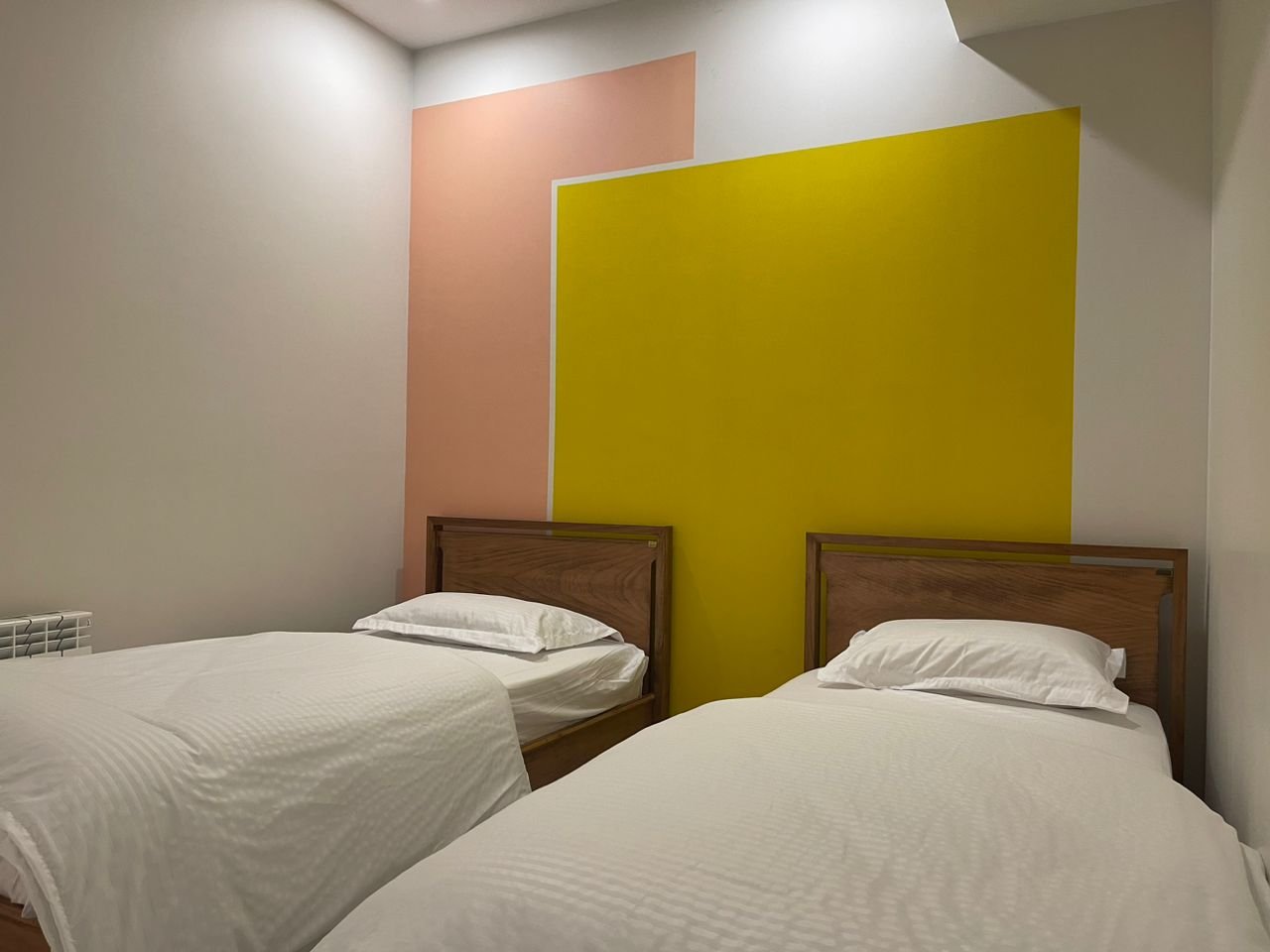 آپارتمان دوخوابه فردوس غرب 1