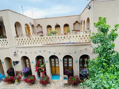 اقامتگاه سنتی صالحی 2 - واحد دو تخته پایین