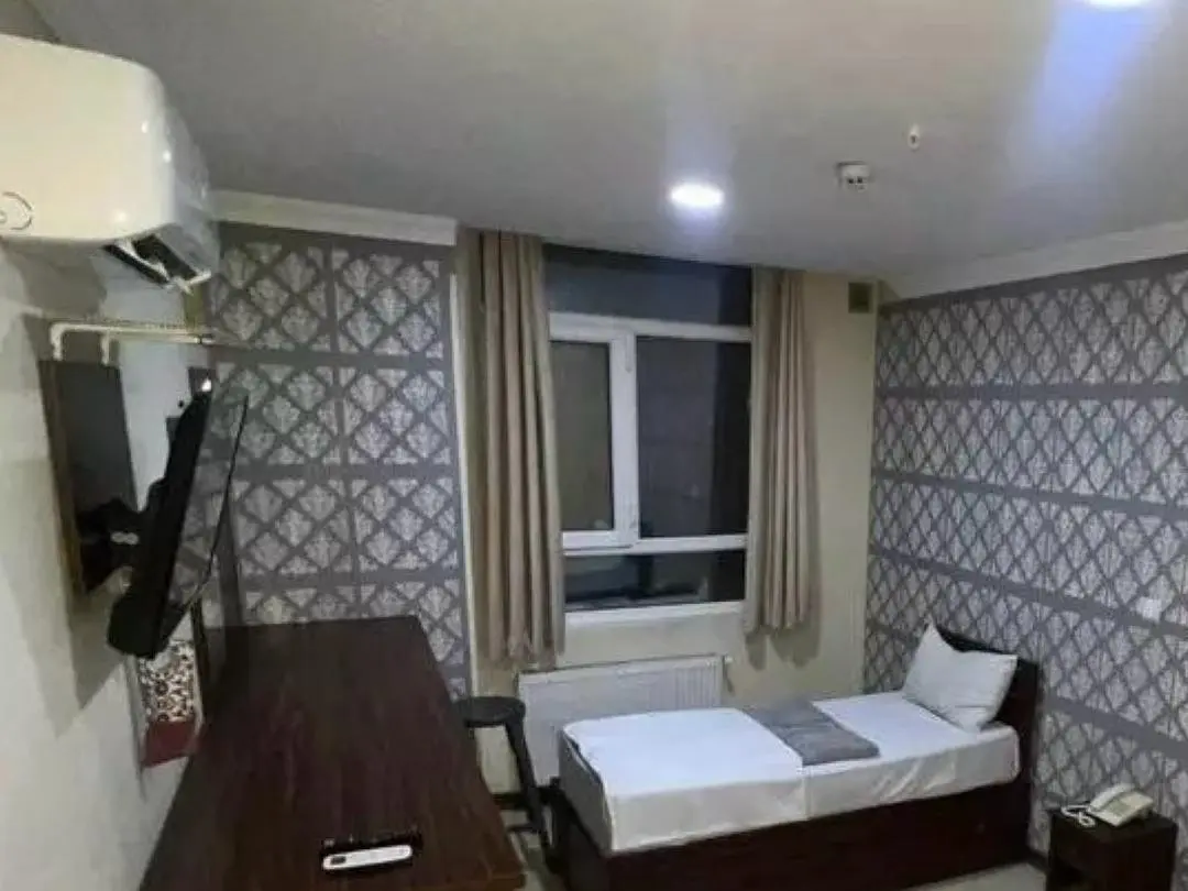 مسافرخانه نیکان مهر - واحد یک تخته 502