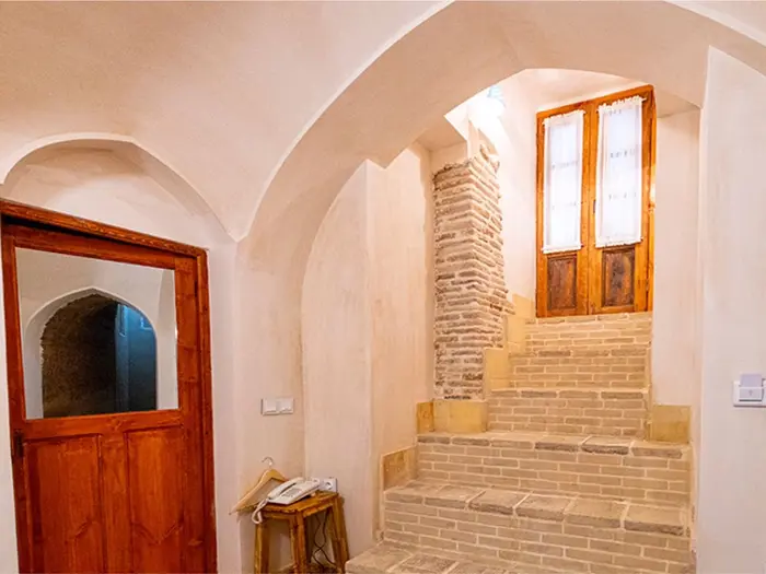 اقامتگاه سنتی سرای قجر - واحد 108