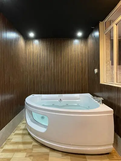 آپارتمان دوخوابه جکوزی دار یاسمن اقدسیه واحد 1