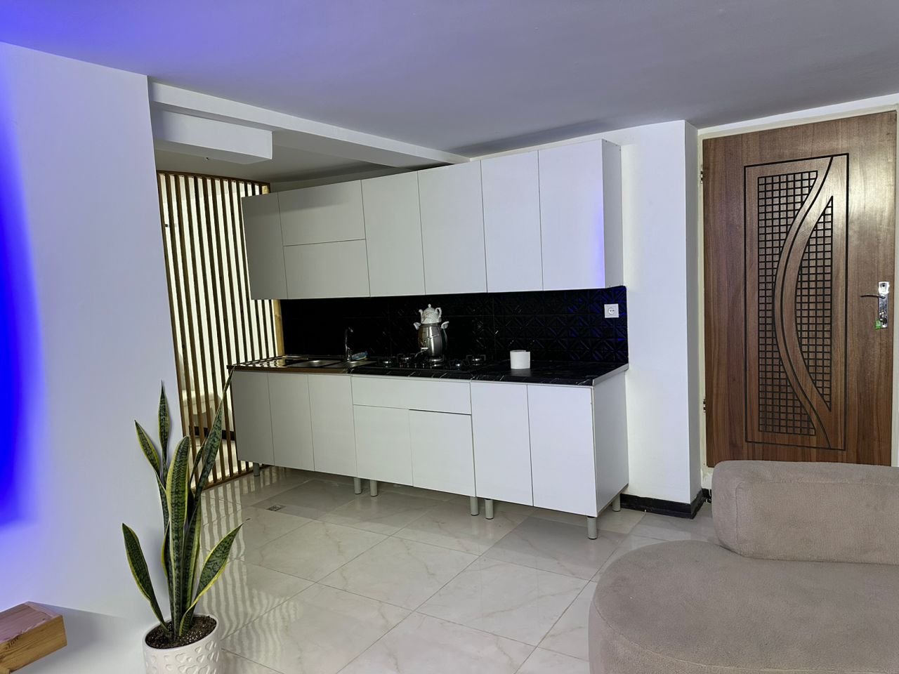 یک خوابه جکوزی دار لاله جنت آباد جنوبی 2