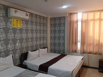 مسافرخانه نیکان مهر - واحد سه تخته 406