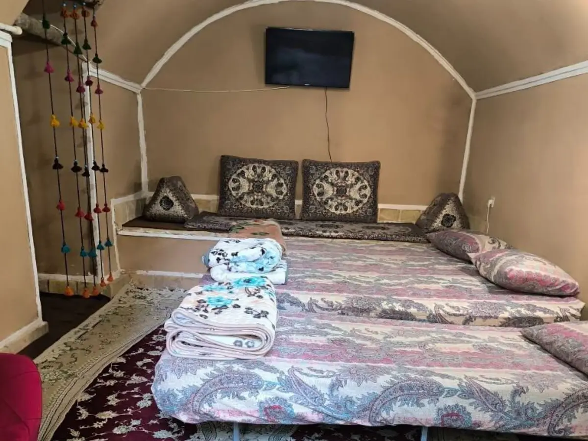 بوم گردی گل ۱ - واحد 5 - 11