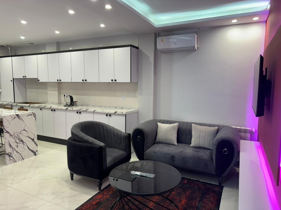 آپارتمان یک خوابه جکوزی دار سرسبز 2 مرزداران