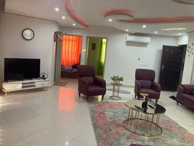 آپارتمان دوخوابه بهاران 12 پونک