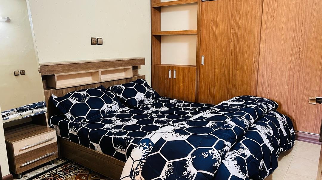 آپارتمان یک خوابه نقش جهان 2