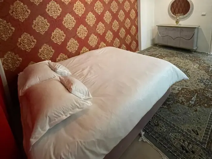 آپارتمان دوخوابه فردوس شرق 1