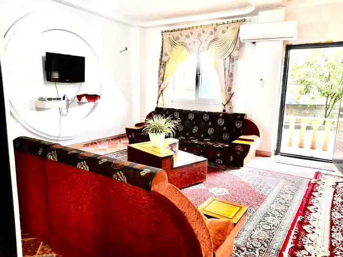 آپارتمان دوخوابه سبز امیری