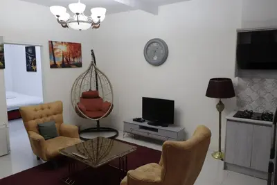 آپارتمان یک خوابه ماندگار 1 ارامنه