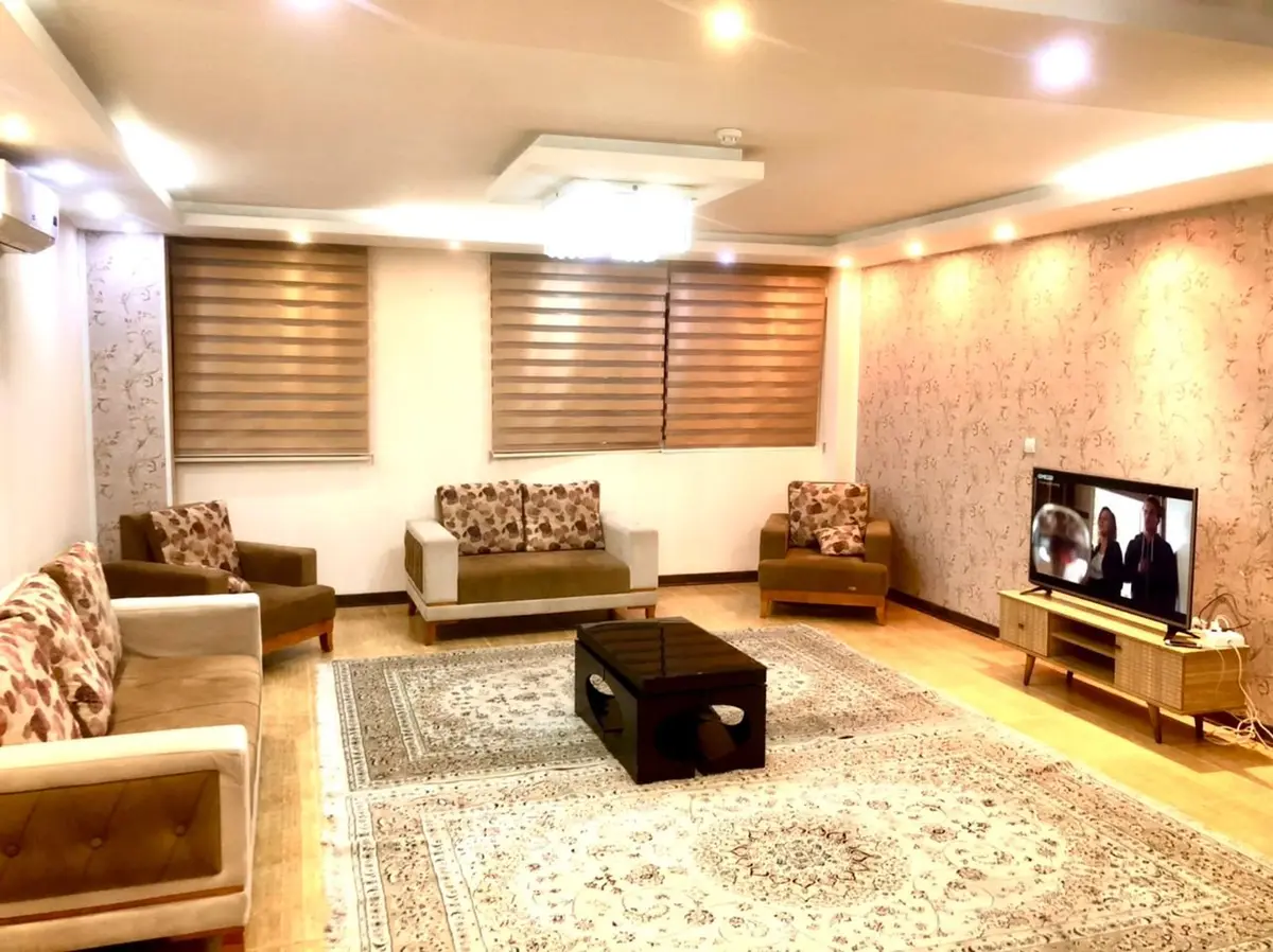 آپارتمان دوخوابه سروناز