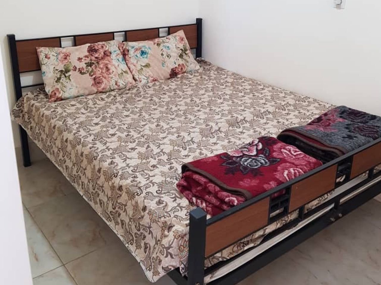 یک خوابه هگمتانه 3