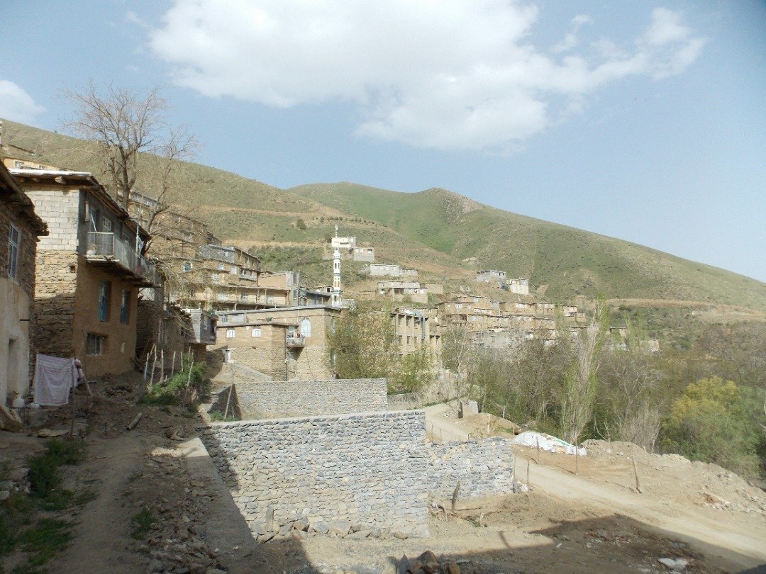 سوئیت دوخوابه سروه