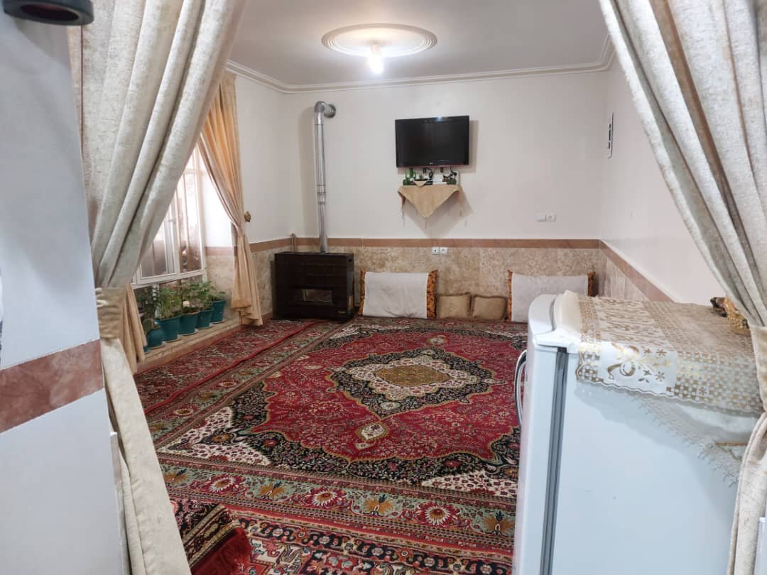 دوخوابه باغچه سنتی آتاباغی