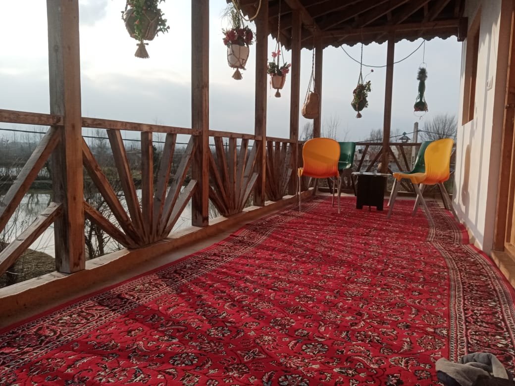 بومگردی ماندی چینا - واحد 4