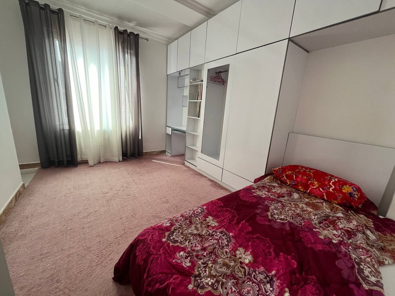 آپارتمان دوخوابه پیرزاد