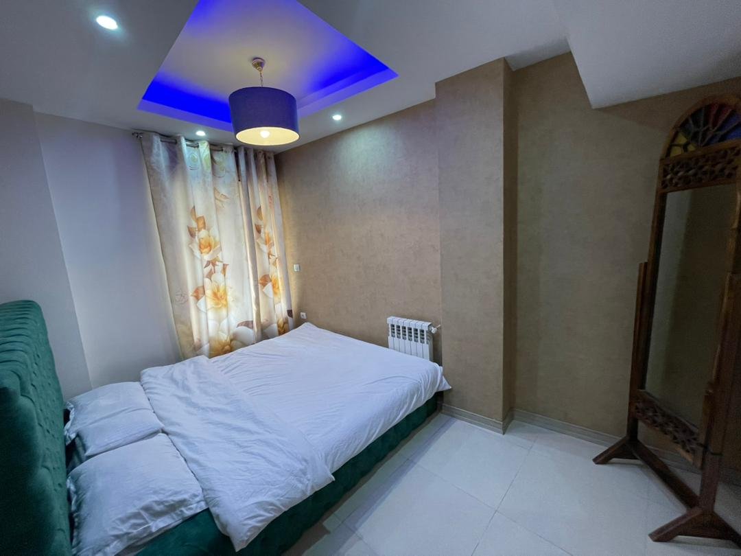 آپارتمان یک خوابه سانسیت روم 3 جمهوری