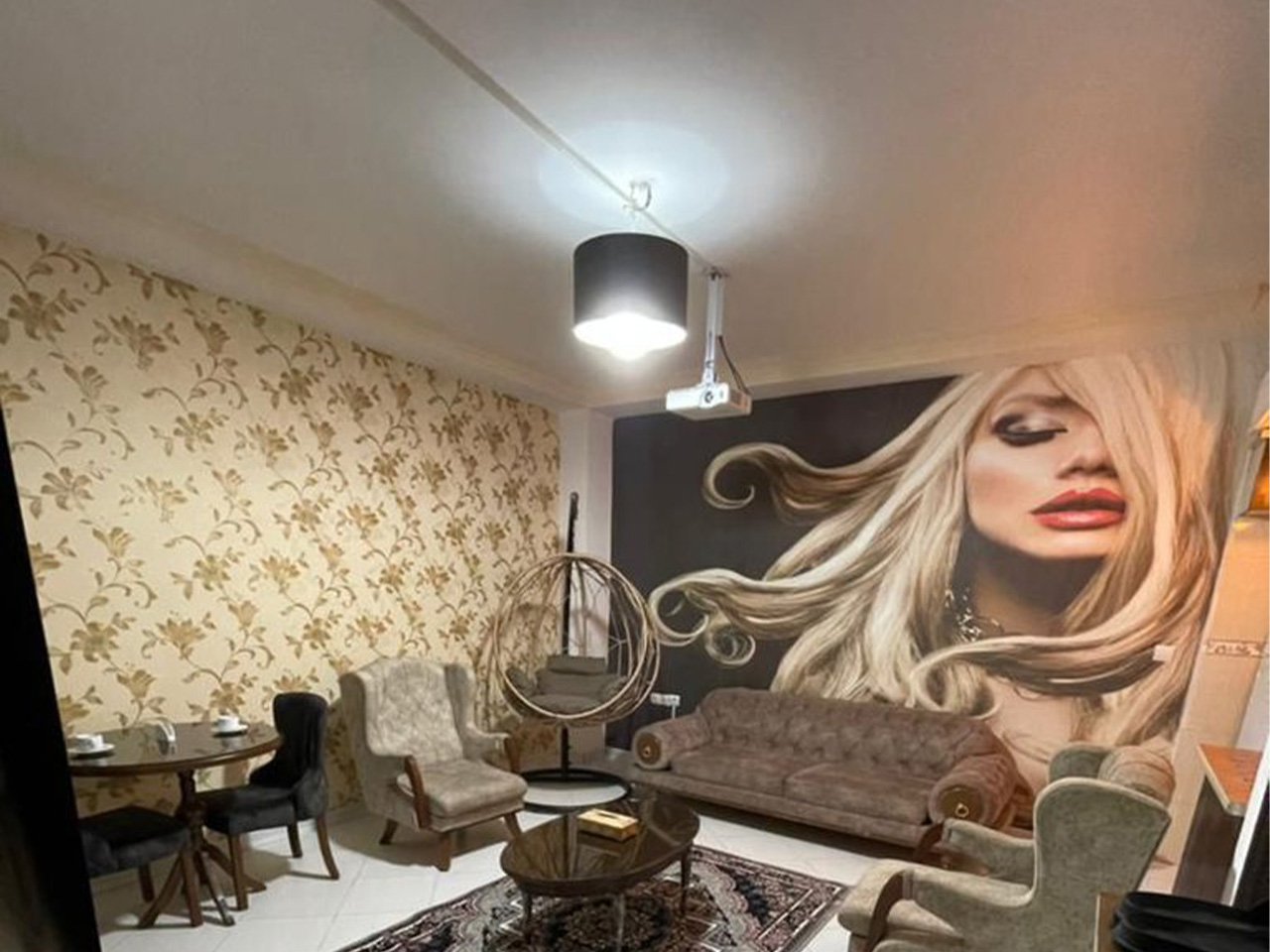 آپارتمان یک خوابه زربافیان 4 نواب