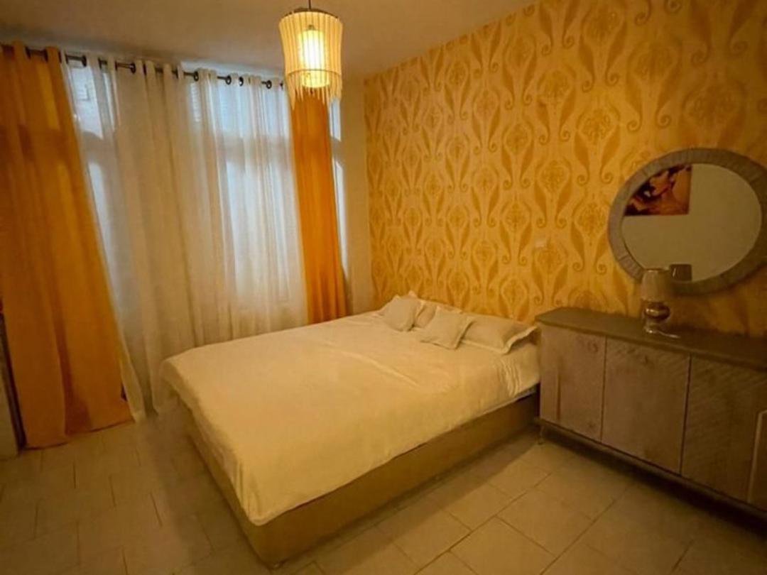 آپارتمان دوخوابه سازمان برنامه 5