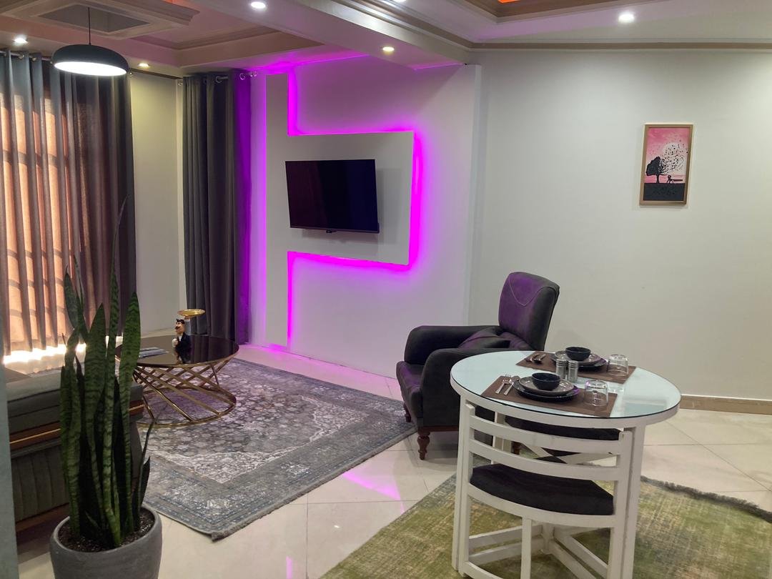 یک خوابه بهاران 11 پونک