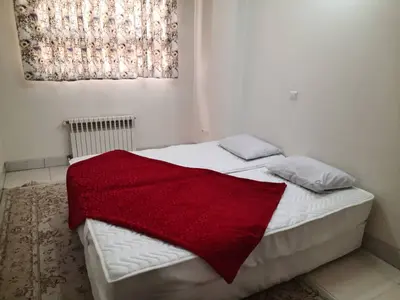 آپارتمان دوخوابه ارکان واحد 1 - سی و سه پل