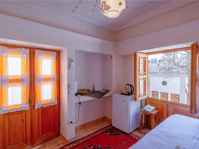 اقامتگاه سنتی سرای قجر - واحد 115