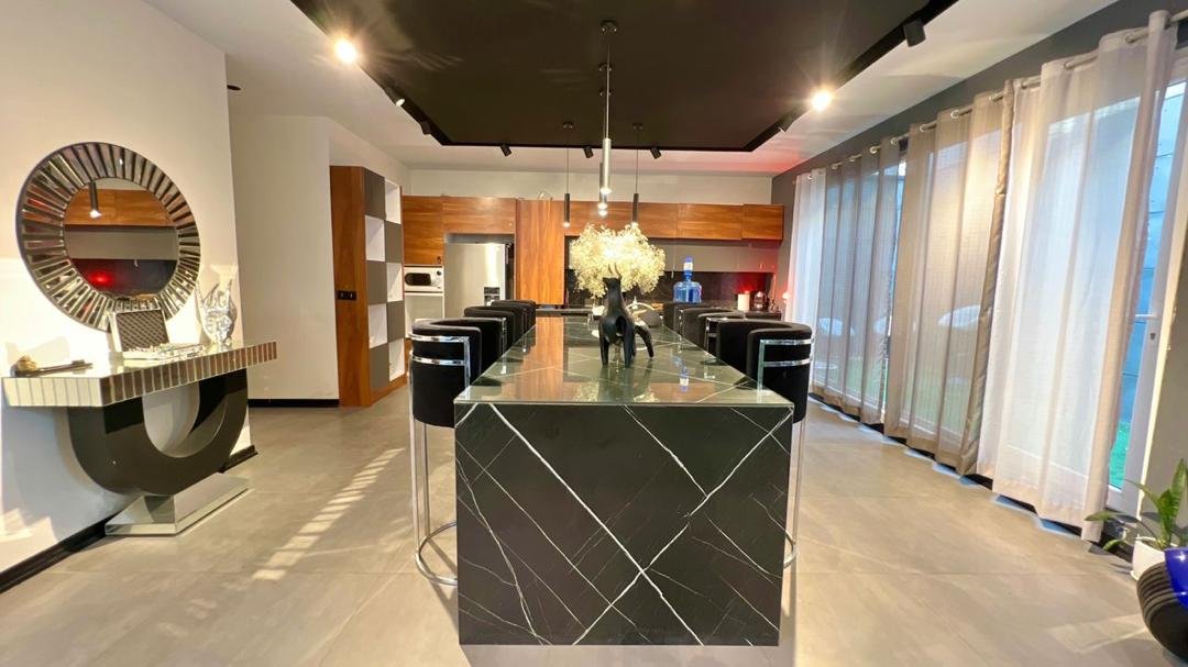 ویلا سه خوابه استخردار آبگرم جانان