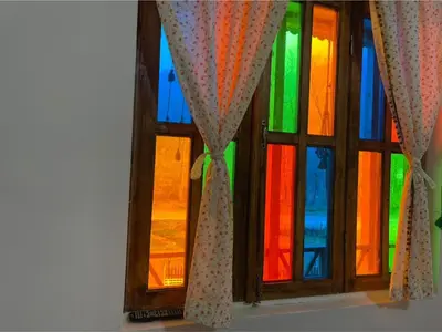 بومگردی ناز آینه - واحد همکف