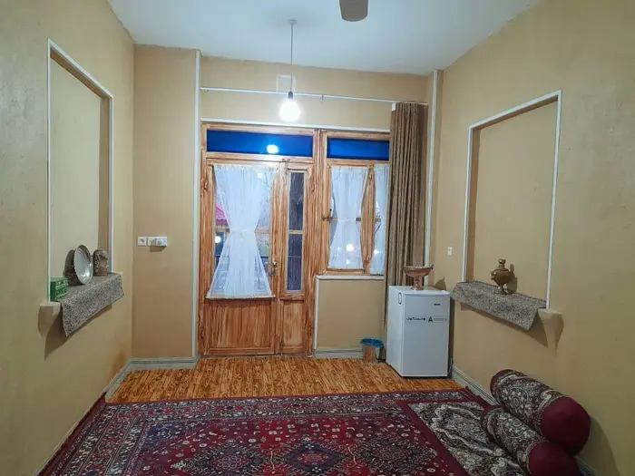 بوم گردی بام چغاخور - واحد 3