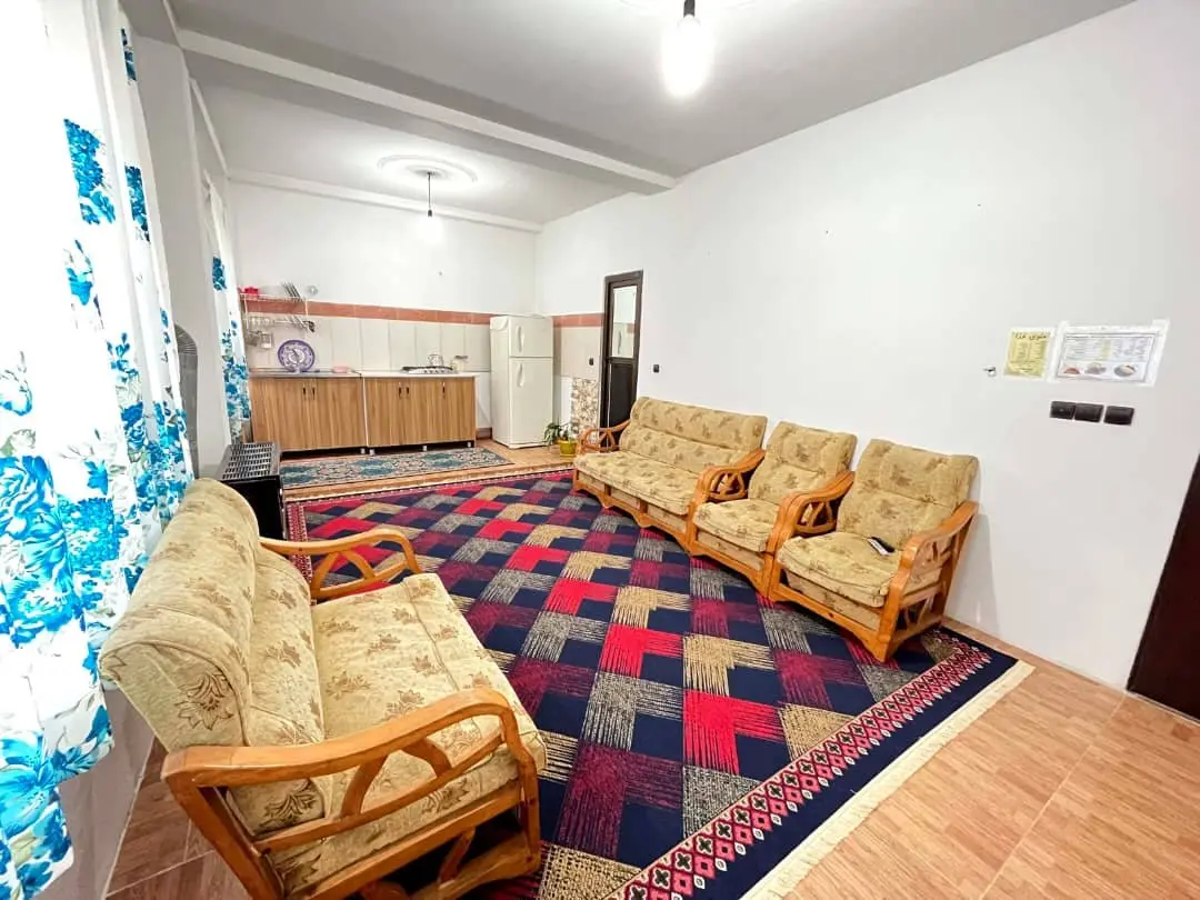 یک خوابه بهار ۱ - حال و پذیرایی