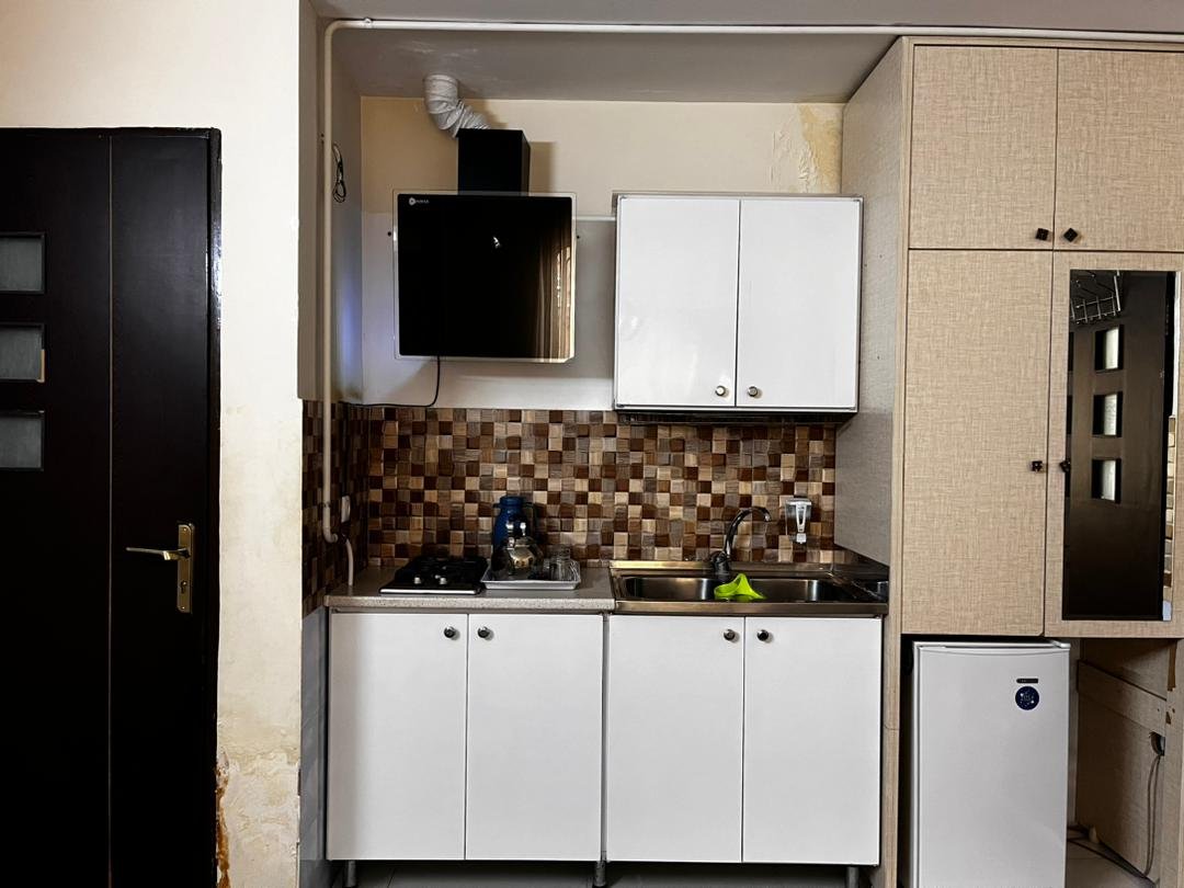 سوئیت فلت فخری - واحد چهار تخته 204