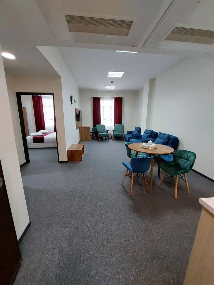 مجتمع اقامتگاهی یک خوابه آستانه - واحد پنج تخته 1