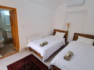 بومگردی سه خوابه کیجا 1