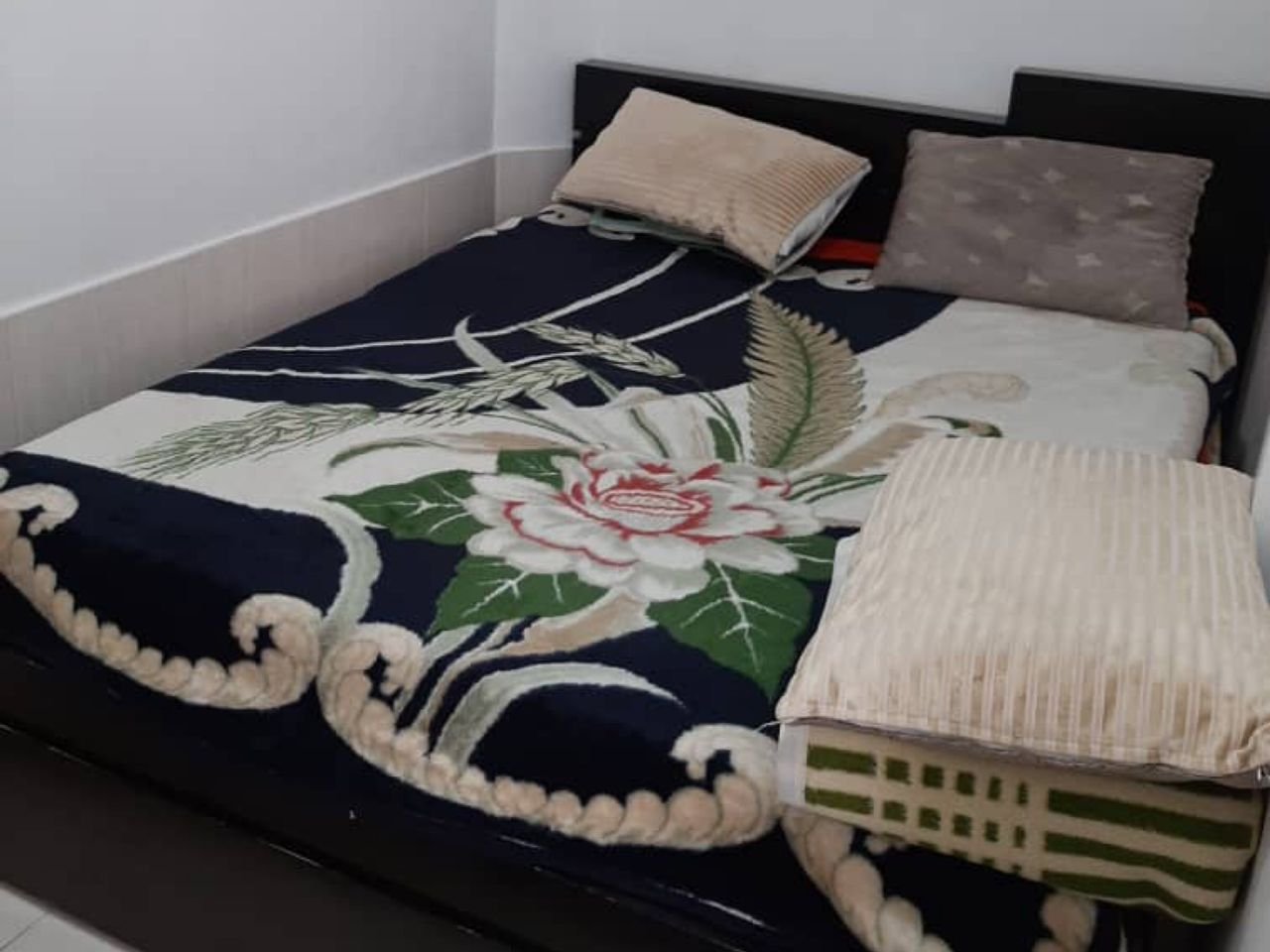 یک خوابه خان زاده