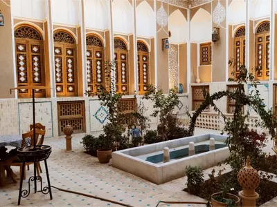 بومگردی عزیز خان - واحد نقل