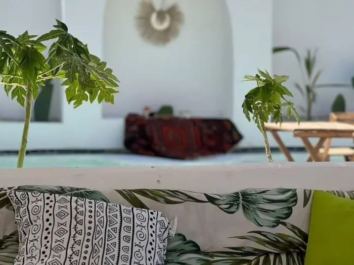 بوم گردی الوند جنوب بندر مقام - واحد 7