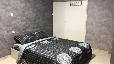 آپارتمان دوخوابه روانمهر انقلاب 2